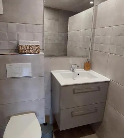 L'ensoleillade 아파트 *