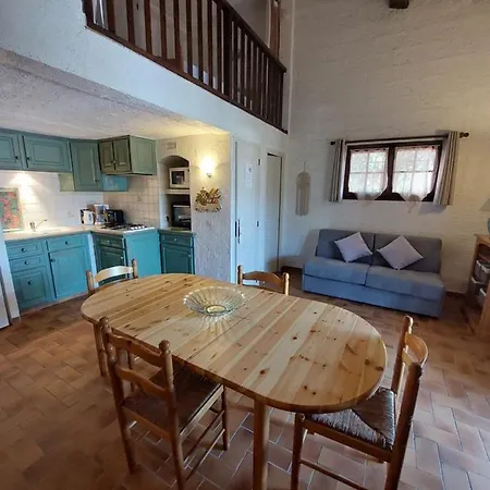 L'ensoleillade Apartment *